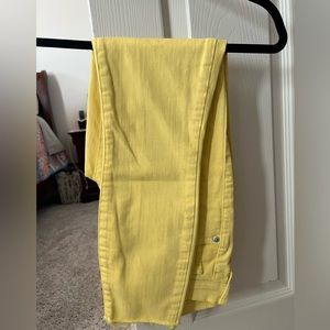 Lucky Brand Yellow Crop Jeans Size 25/0 NEVER WORN